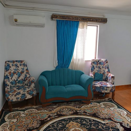 60متر خونه با امتیاز آب برق گاز جدا