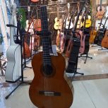 گیتار  Yamaha C40