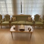 مبل سلطتنی بسیار تمیز