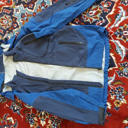 لباس کوهنوردی