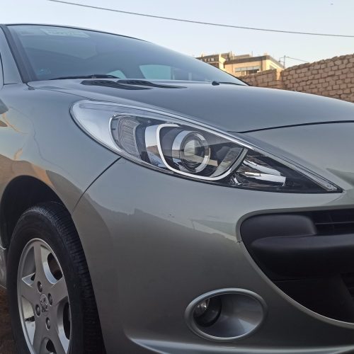 پژو 207 پاناروما بدون «رنگ تیتانیوم سفارشی» مدل 1401