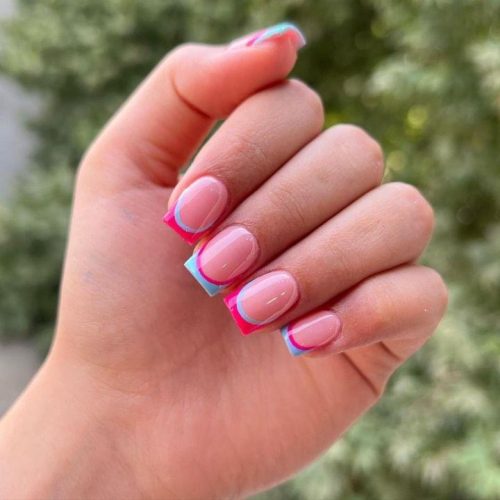 خدمات تخصصی کاشت ناخن