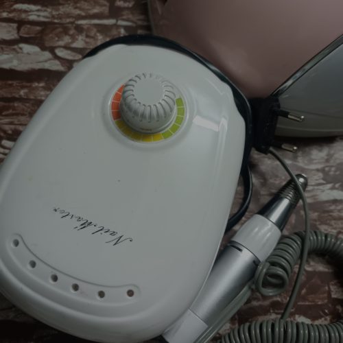 وسیله کاشت ناخون