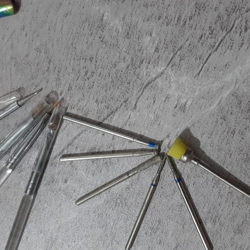 وسایل کاشت ناخن