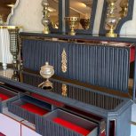 فروش میز تلوزیون رنگ طوسی طلایی بدون هیچگونه ایراد داخل کارتون بسته بندی قیمت 8500000توما دارای ابعاد2مترن