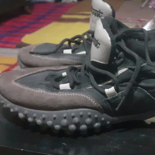 کفش مردانه و زنانه درحد