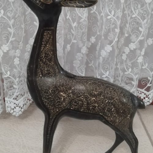 مجسمه گوزن با جنس برنج