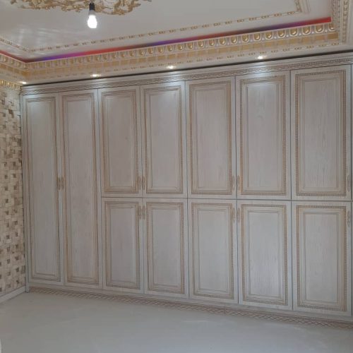 220 متر آپارتمان فول مشاعات خیابان سنبل