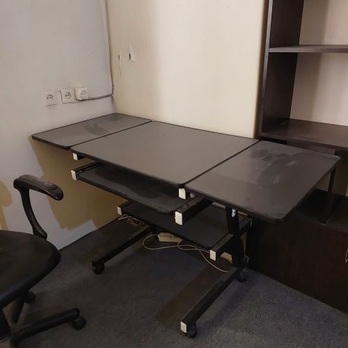 صنـــدلی کامپیوتر و میز کامپیوتر