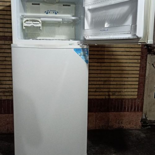 یخچال و فریزر جنرال استیل