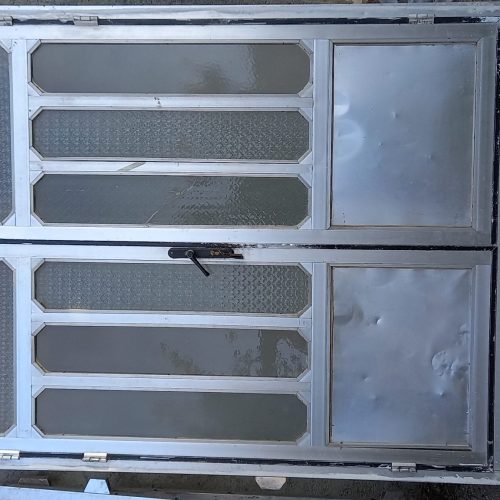 در و پنجره ی آلمینیوم