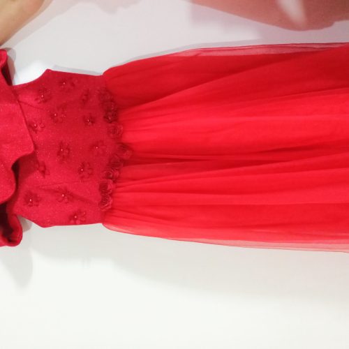 پیراهن عروسی زیبا بسیار نو 2 یا 3 بار بیشتر استفاد6 نشده