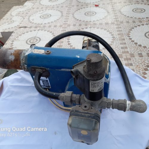 مشئل رنگ آبی