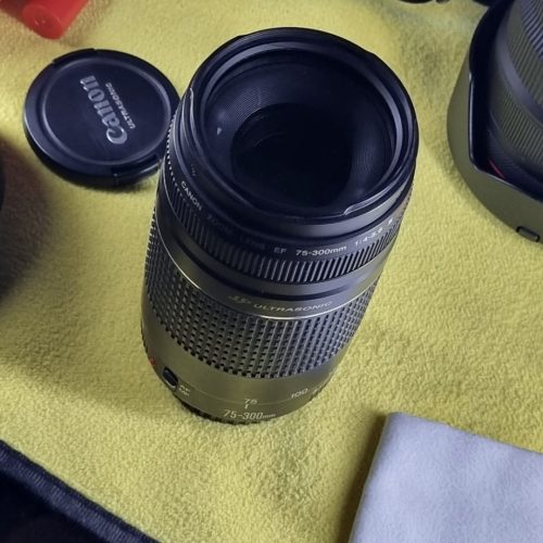 لنز 300-75 کنون اف 5.6-4 اتراسونیک