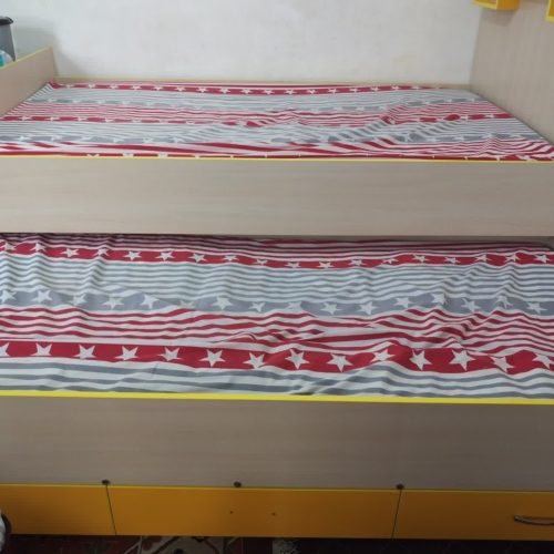 فروش تخت سه نفره ریلی