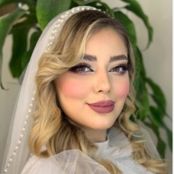انجام خدمات میکاپ با کمترین هزینه