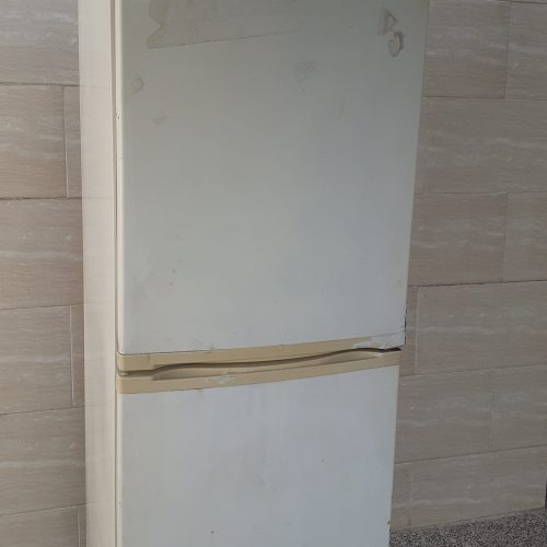 یخچال فریزر  آریا