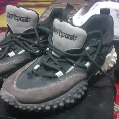 کفش مردانه و زنانه درحد