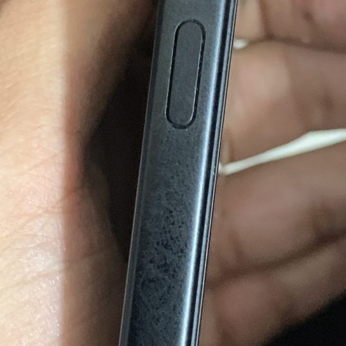 آیفون 15 نرمال تمیز بدون خط و خش