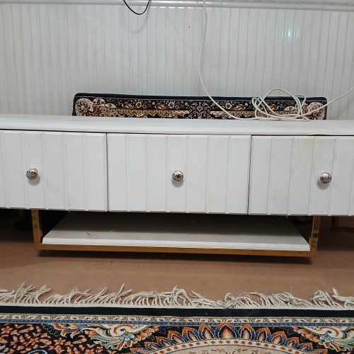 میز تلوزیون