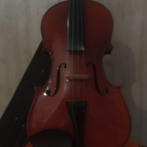 ساز ویولن سایز 4/4 کاملا سالم