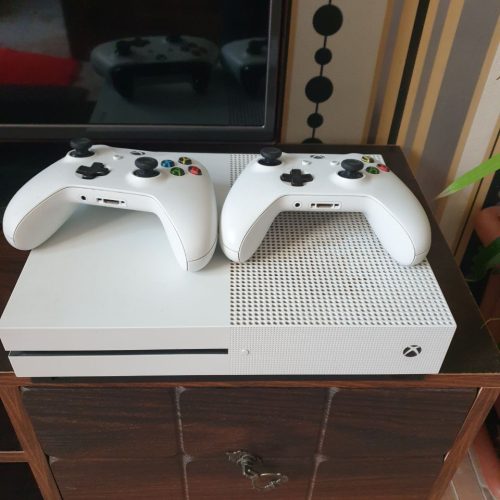 xbox one s ۵۰۰گیگ