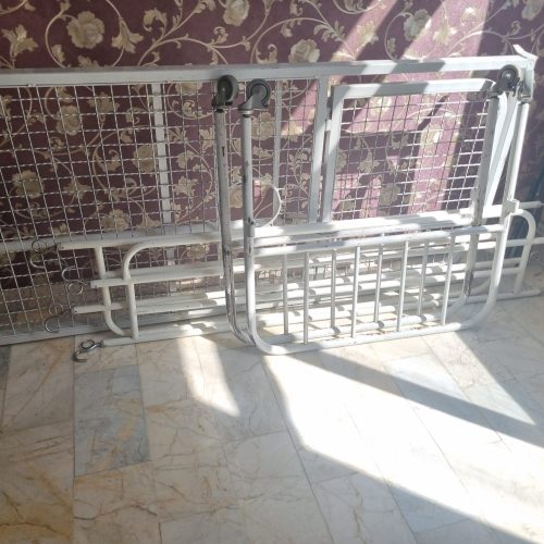 تخت مخصوص بیمار تک نفره