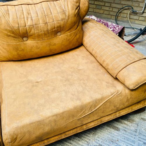 مبلمان چستر