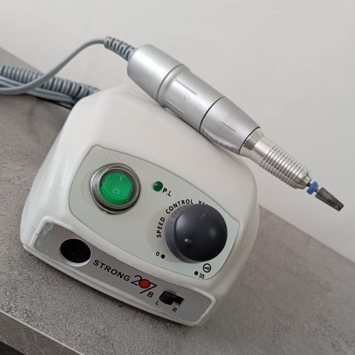 وسایل ناخون کاری