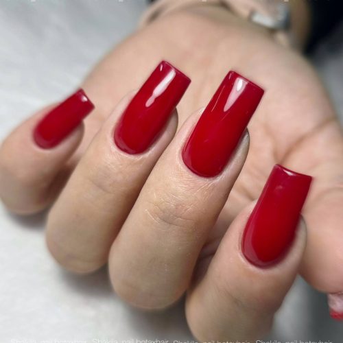 آموزش و ارائه خدمات مژه،ناخن و تراپی مو