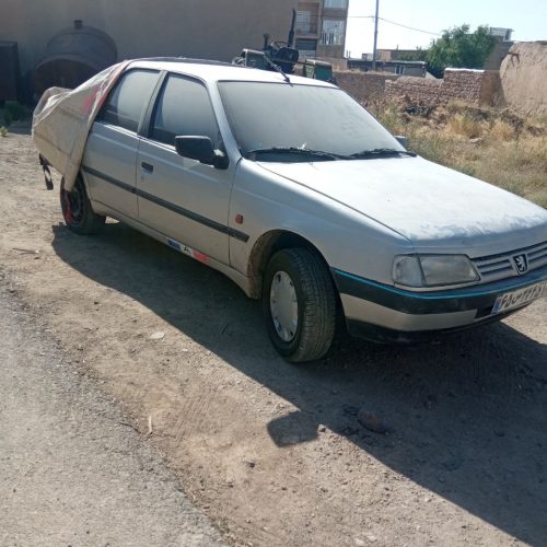 اتاق 405 فقط قسمت عقب ضربه دارد