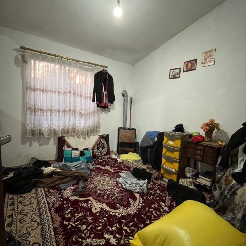 فروش خانه ویلایی مستقل قدیمی ساخت به قیمت عجله ای