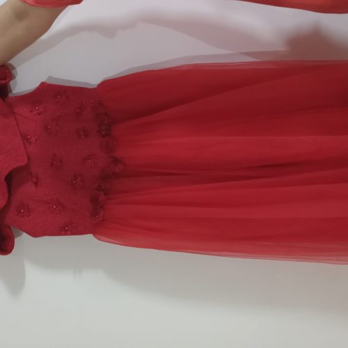 پیراهن عروسی زیبا بسیار نو 2 یا 3 بار بیشتر استفاد6 نشده