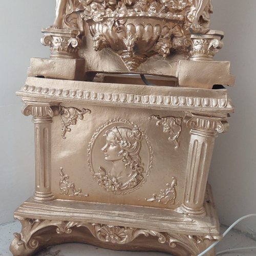 ساعت ایستاده