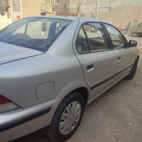 فورش فوری بخاطر خرید خانه میفروشم وگرنه نگه میداشتم ماشین خیلی تمیزیه