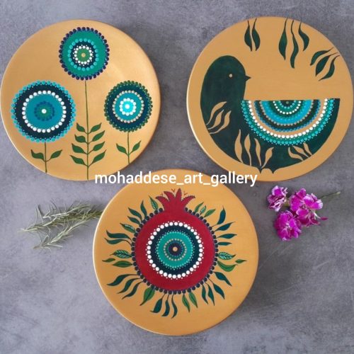 نقاشی روی سفال و چوب