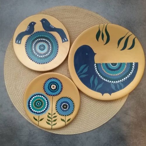 نقاشی روی سفال و چوب