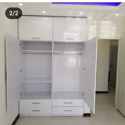 نجاری ساخت کابینت و کمد دیواری ام دی اف و دکوراسیون داخلی وکلیه مصنوعات چوبی و mdf