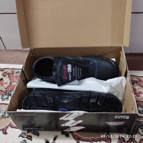 کفش ایمنی مردانه