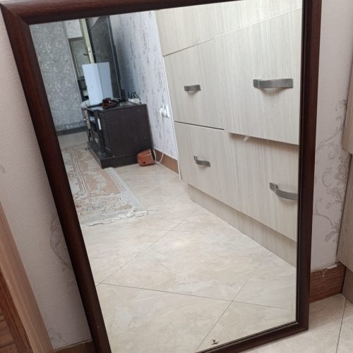 میز تلویزیون آینه ودراور به فروش میرسه