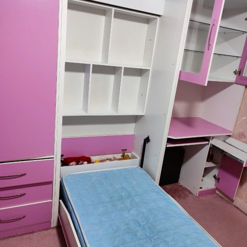 تخت خواب تاشو وکمدوکتابخانه ومیزکامپیوتر