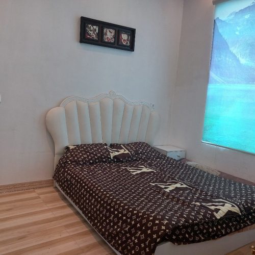 اجاره روزانه باغ‌ویلا استخر چهارفصل سرپوشیده نظافت درحد‌هتل