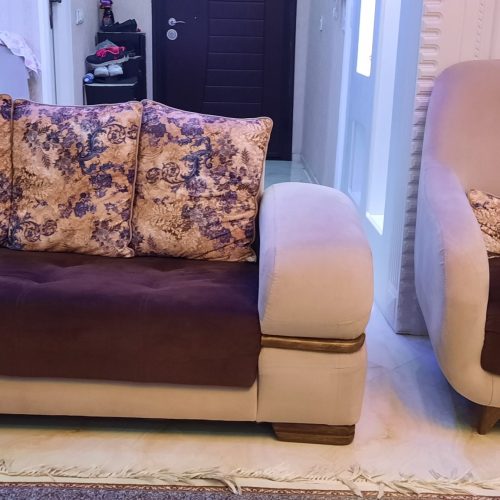 مبل راحتی 7 نفره بسیار تمیز