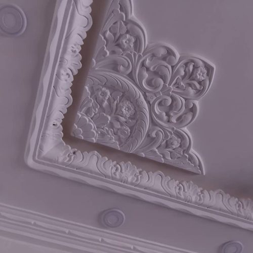 ساختمان فروشی سه اتاق سالون و یه مسافر خانه بیرون هم داره