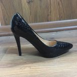 کفش پاشنه بلند کاملا نو