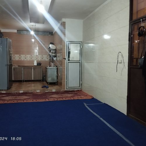 اجاره یک زیر زمین مسکونی تا سقف سرامیک نوردهی عالی