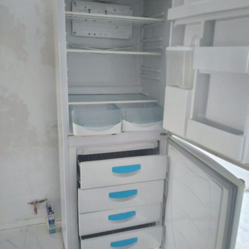 یخچال فریزر سالم