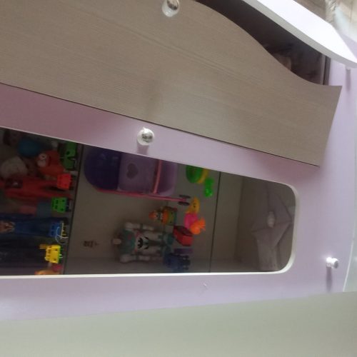 کمد کاملا سالم به علت تعویض کردن