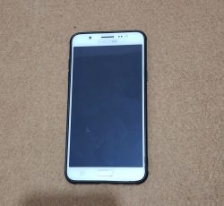 گوشی سامسونگ جی7