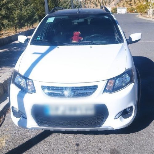 کوییک R سفید مشکی